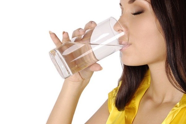 7 Савети о пићу воде за губитак тежине